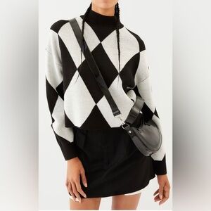 H&M Jacquard knit sweater black and white NWT